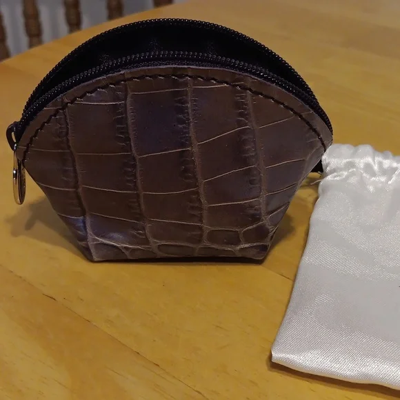 Furla Gray Croc-Embossed Coin Pouch With Dust Bag EUC - Picture 2 of 7